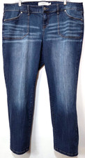TORRID EX-Boyfriend Denim Blue Jeans Fade Distressed 4-Pocket Stretch  Size 18