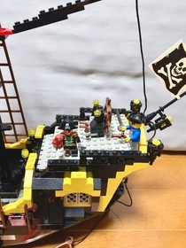 LEGO Pirates Black Seas Barracuda (Dark Shark) 6285 In 1989 Used W/Manual As Is