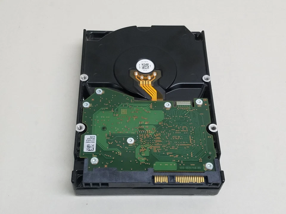 Lot of 2 Hitachi HP HUS723020ALS640 2 TB SAS 2 3.5 in Enterprise Hard Drive - Image 2 of 3