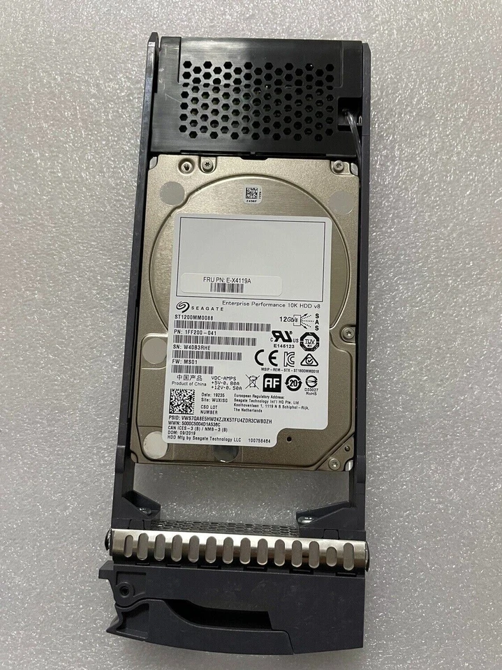 Netapp E-X4119B-R6 E-X4053B-R6 E2824 1.2T 12GB 2.5 SAS Hard Disk - Image 2 of 3