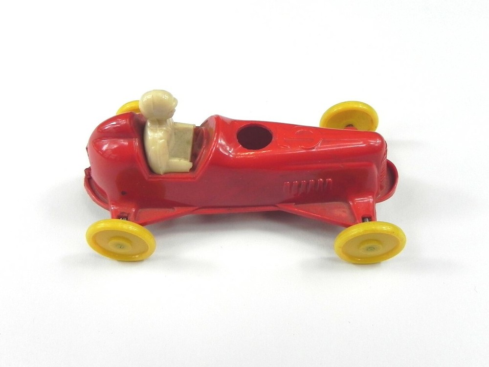 VINTAGE PLASTIC MIDGET TOY RACE CAR -MISSING PARTS- 4 INCHES LONG