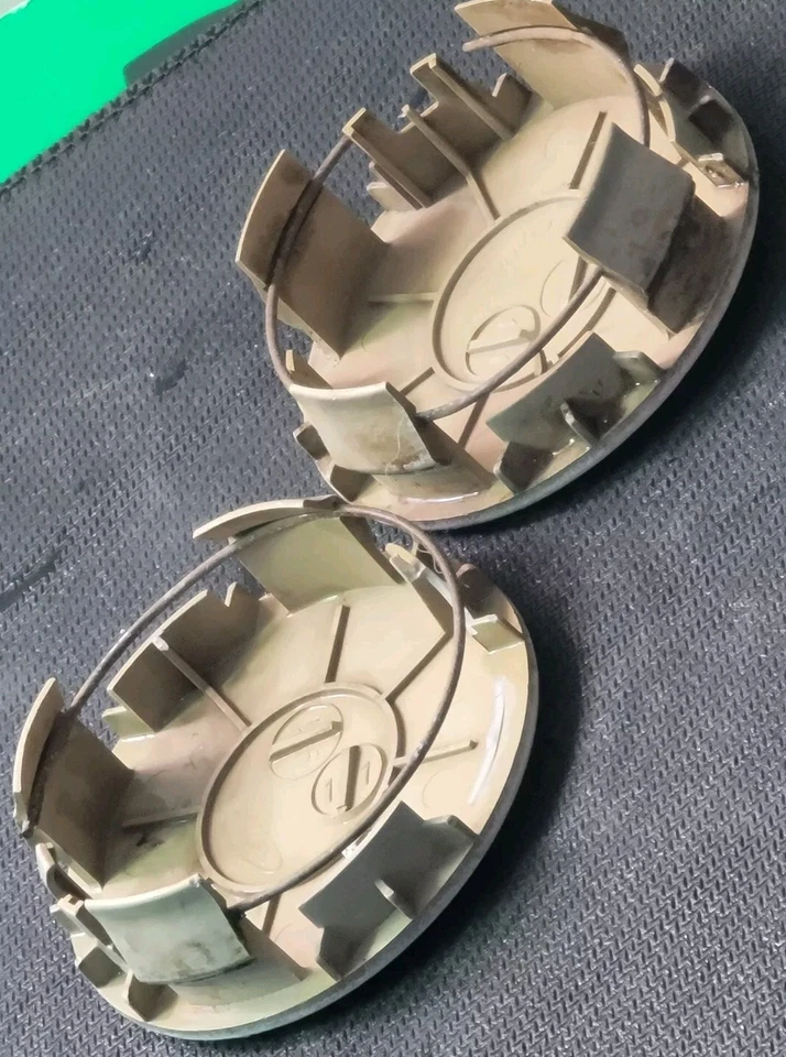 Conjunto de 4 tampas de centro de aro de roda Lexus Sc400 fabricante de equipamento original - Imagem 4 de 4