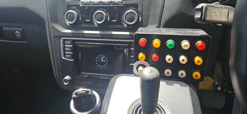 VOLKSWAGEN CADDY C20 LIFE TDI AUTOMATIC - Picture 6 of 18