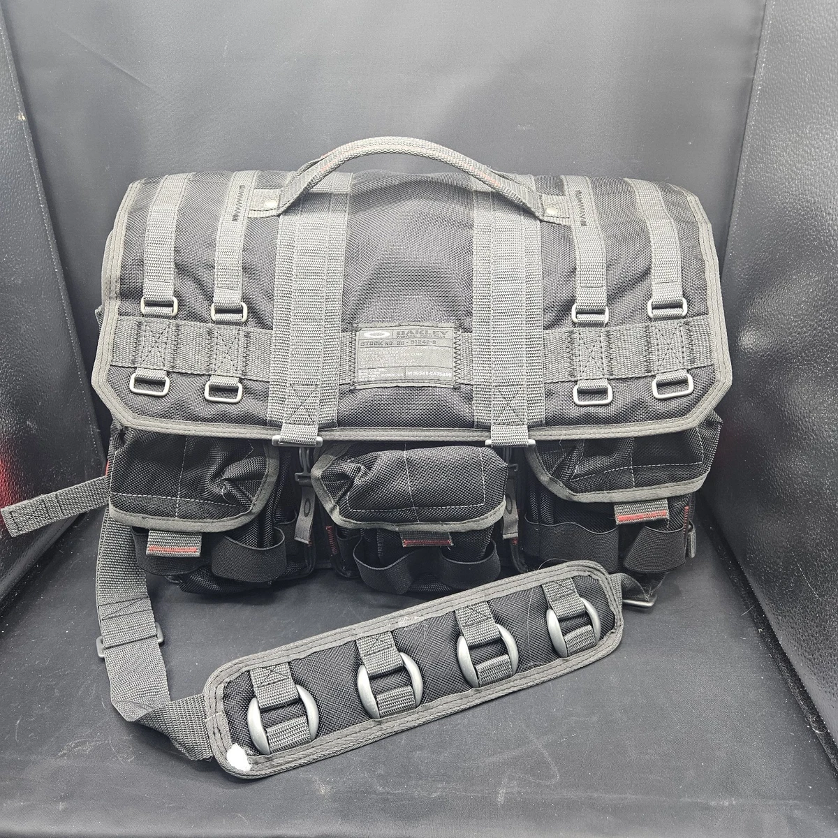 Oakley Men's Nylon Messenger Bags for sale - eBay