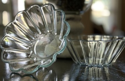 VINTAGE PYREX GLASS 823 20 CM FLUTED BOWLS MOLD SCALLOPED BRIOCHE FRANCE