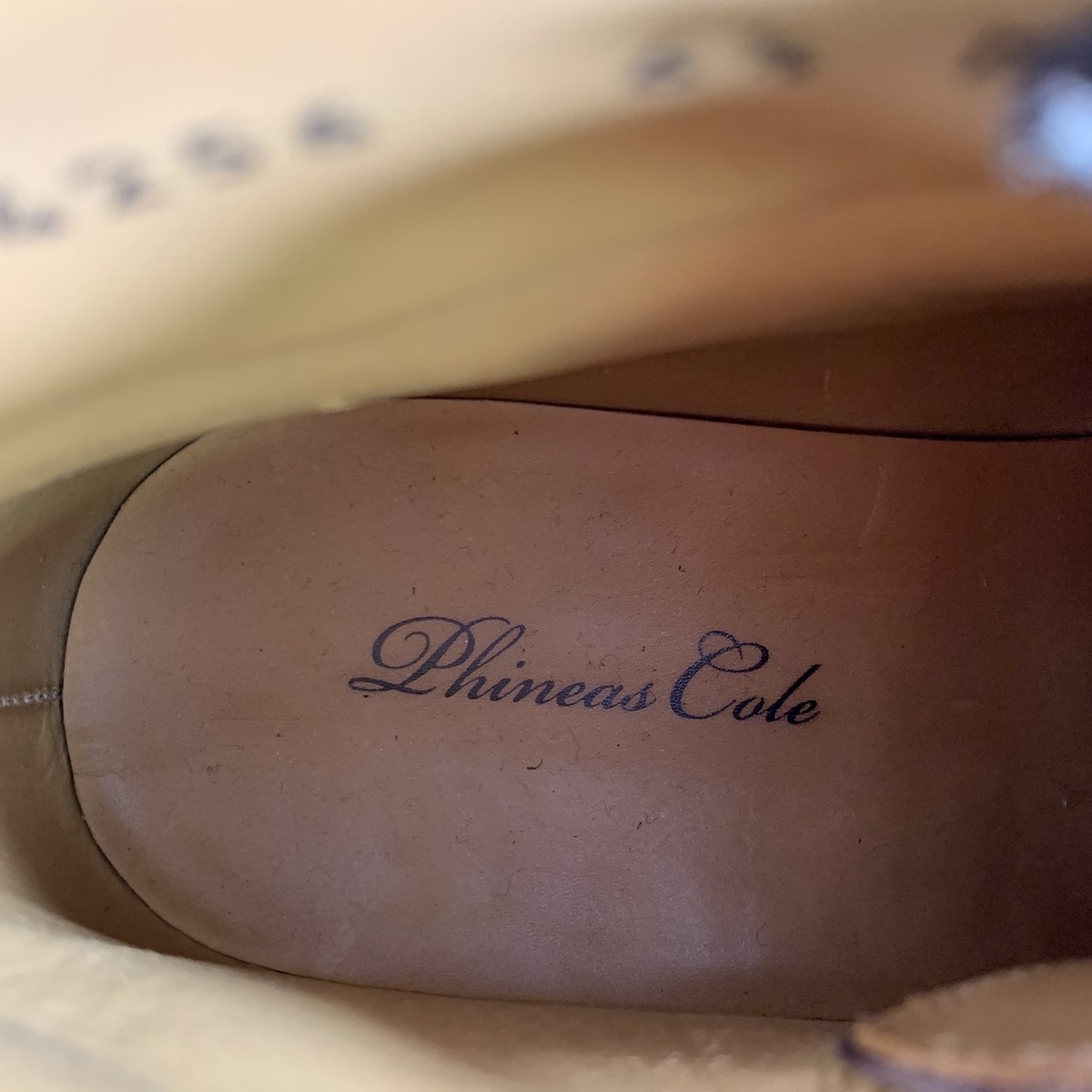 PHINEAS COLE Size 7.5 Tan Perforated Leather Wingtip Boots  display picture 2