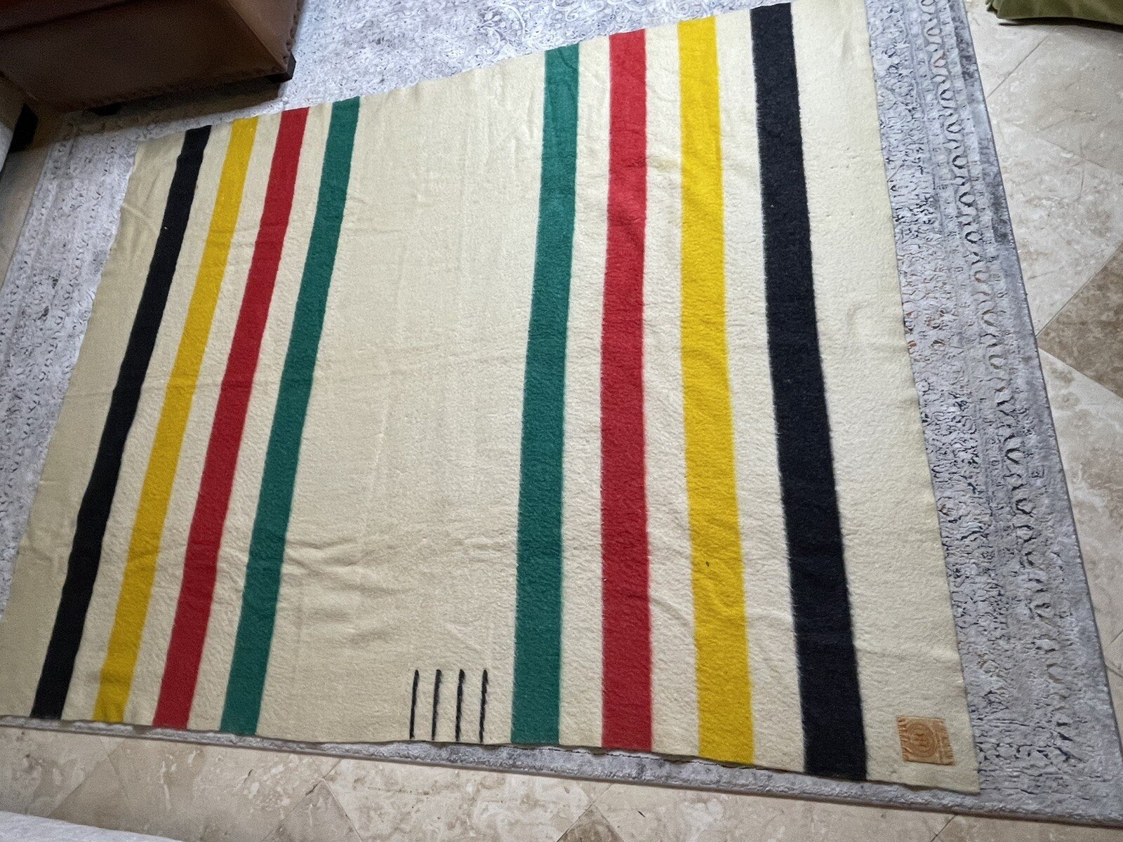 Hudson's Bay 4 Point 100 Wool Blanket Made in England 88 X 72 Inches