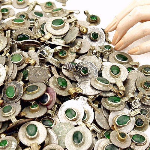 20 real Jeweled COINS Tribal Belly Dance Kuchi Tribe - GREEN Color - Picture 5 of 6
