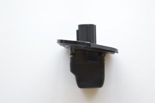 Toyota Avensis 2012 RHD Rear View Reversing Camera 86790-05030 1789777 - Picture 4 of 7
