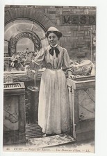 VICHY - Allier - postcard 03 - A water donor at the Palais des Sources