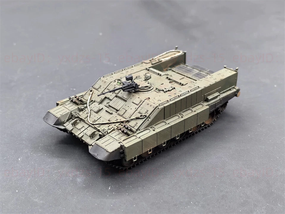 1/72 Russian Bmo-t Armored Personnel Carrier Tank Painted Finished Model - Image 2 of 4