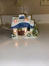 VTG 5’ House of Lloyd Snow Covered House for Light Up Christmas Village w/ Cord