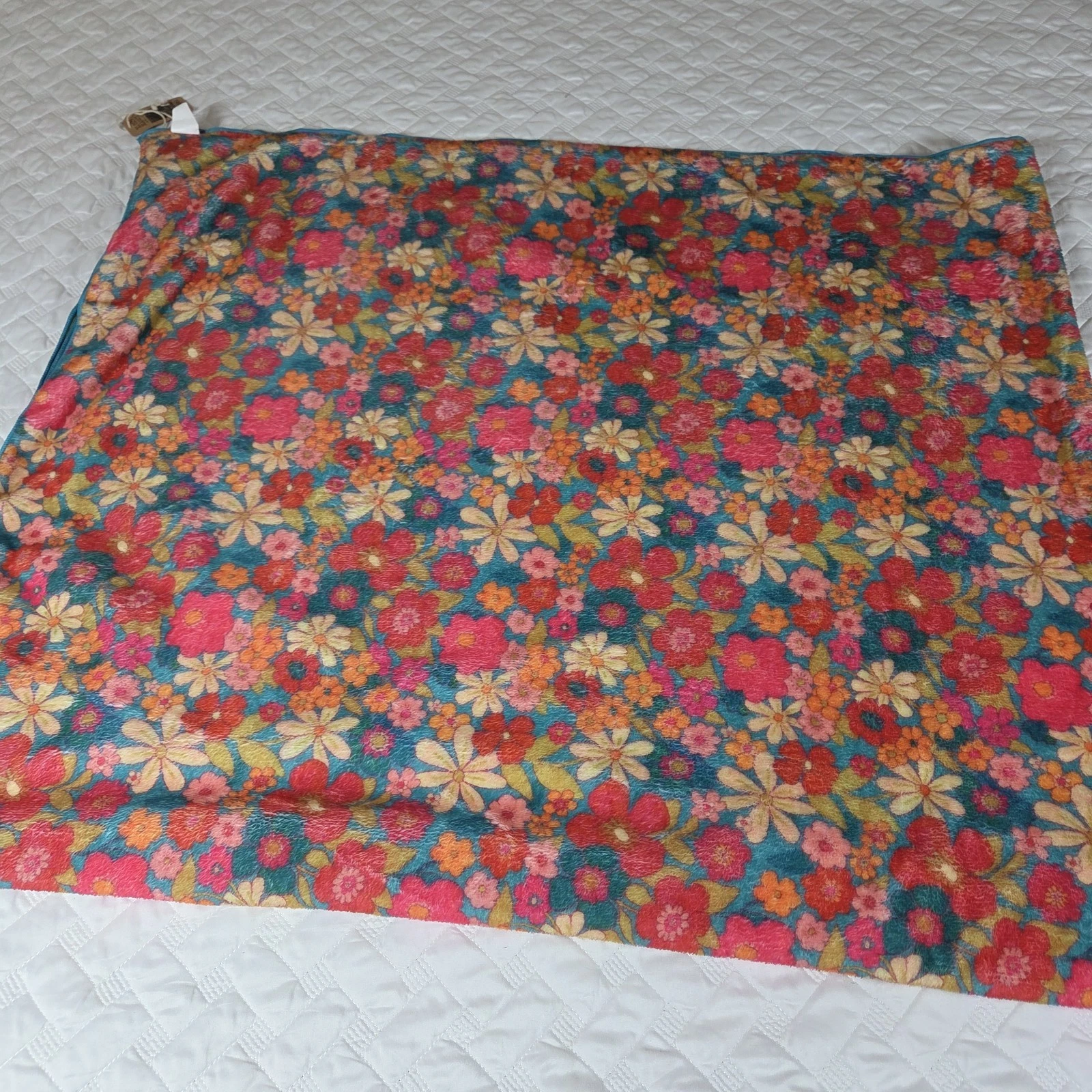 Natural Life Throw Blanket - Thumbnail 4