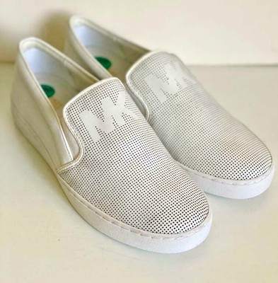 mk slip on