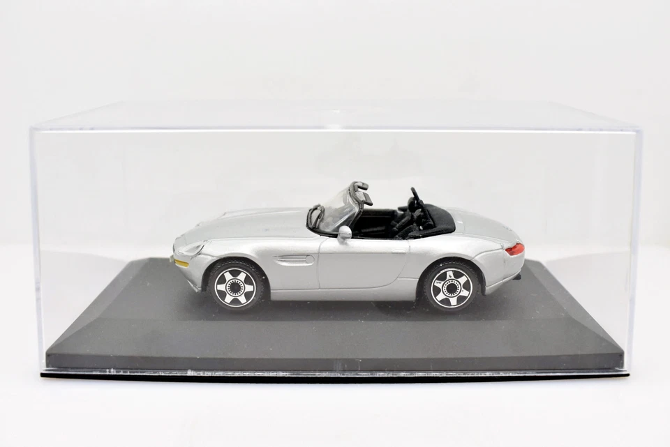 Modellino Auto Scala 1:43 BMW Z8 Burago diecast modellismo statico collezione qb - Immagine 2 di 4