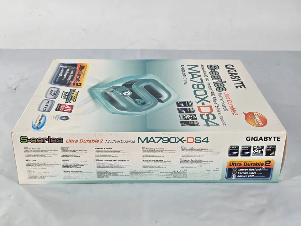 GIGABYTE GA-MA790X-DS4 S-SERIES - Image 4 of 4