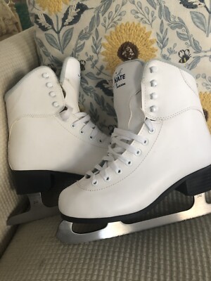 soft skate by jackson figure skates Size 6