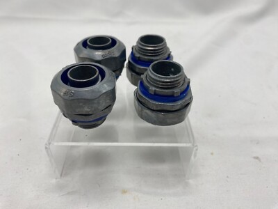 KDD Industries bulk lot qty 4 liquid-tight 1/2  straight fitting LTS050