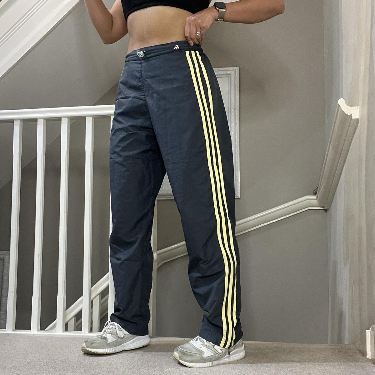 Vintage Adidas High-waist Windpants Track Pants Tracksuit Vintage Adidas High-waist Windpants Track Pants Tracksuit