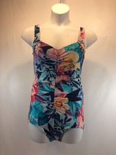 Maxine Of Hollywood Shirred Front Girl Leg One Piece Swimsuit Size 10 NWT