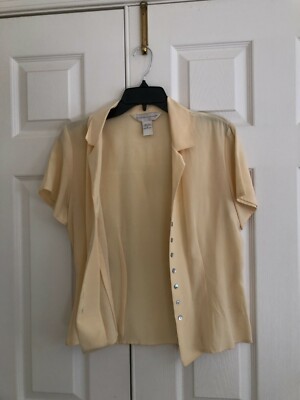 Casual Corner 100% Silk Size 8 Cream Top Blouse Women
