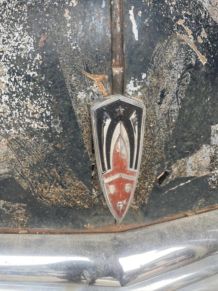 Oldsmobile 76 78 Series 1946 1947 1948 capó Foto 2 de 4