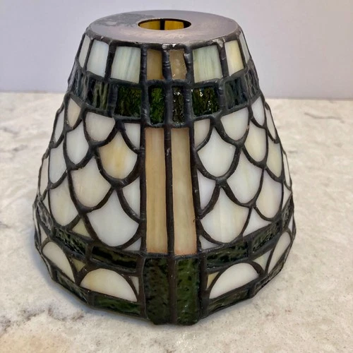 VTG Signed Dale Tiffany Inc. FishScale Stained Glass Lamp Shade Cream/Green