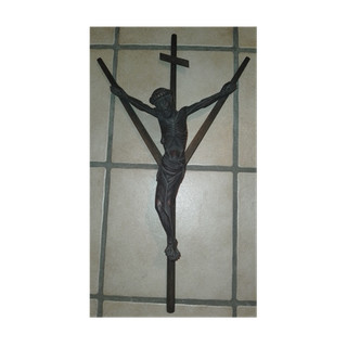 Großes schwarz braunes Kruzifix aus Holz mit Jesusfigur ca. 55–60 cm hoch