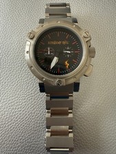 Resident Evil 5 very rare Watch Limited Editi...