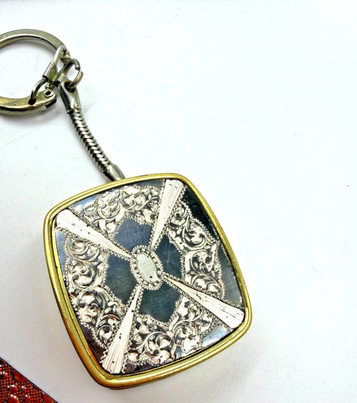 Vintage Sankyo Music Box Keychain  Black Enamel Works Laras 
