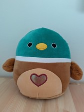 Squishmallows Duck Avery Heart 20cm 8" (NWOT)