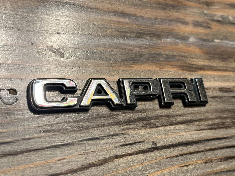 1979 1980 1981 1982 1983 1984 1985 1986 Mercury Capri cubierta insignia excelente estado Foto 2 de 4