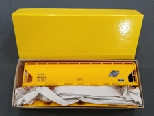 Accurail HO #2006 C. & N. W.  ACF 3-Bay Cvd Hopper #180233 Unassembled Kit