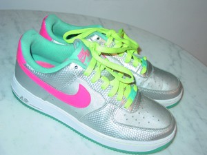 air force one metallic silver