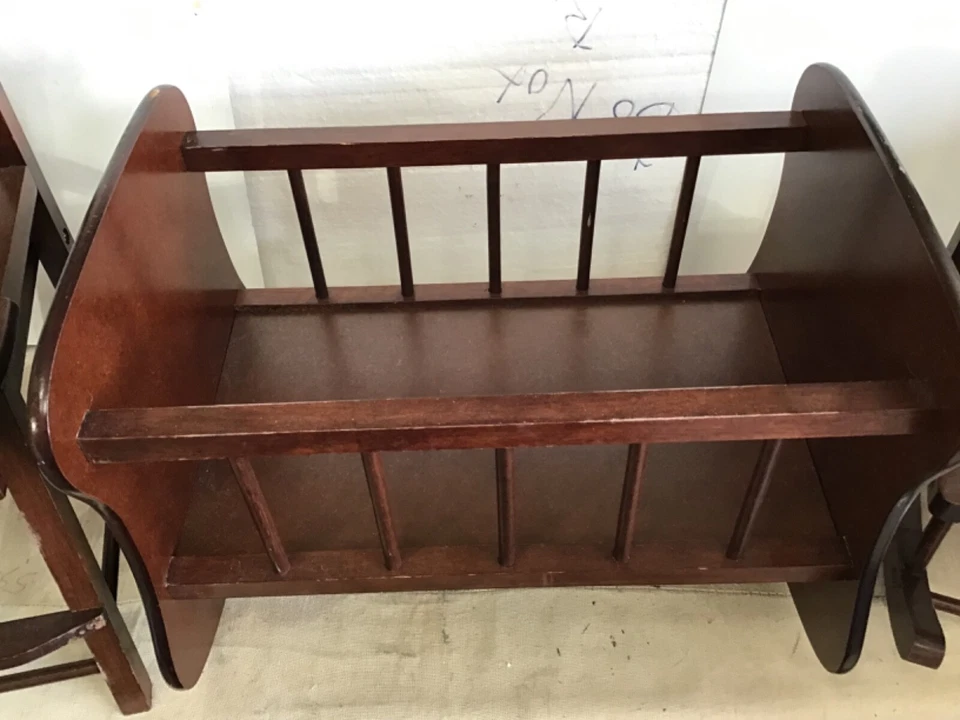 Juego de 3 piezas vintage para muñecas o osos de peluche, trona, moisés, mecedora Foto 2 de 4