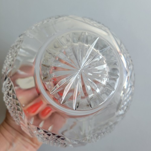 Waterford Seahorse Rose Bowl cut lead Crystal 6” Vase No. 40021465 round - Picture 5 of 7