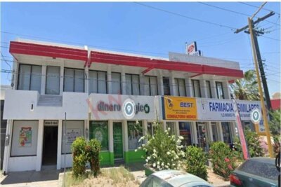 Oficina en renta en La Paz BCS con amplios espacios