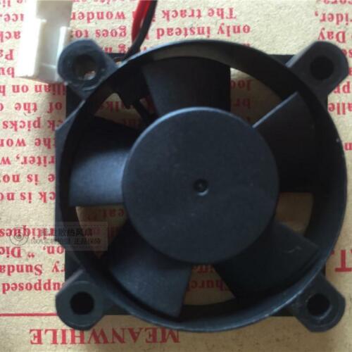 1pcs SUNON KD0504PFB2-8 40x40x10mm 4010 DC 5V 0.6W Cooling Fan 2pin - Picture 2 of 3