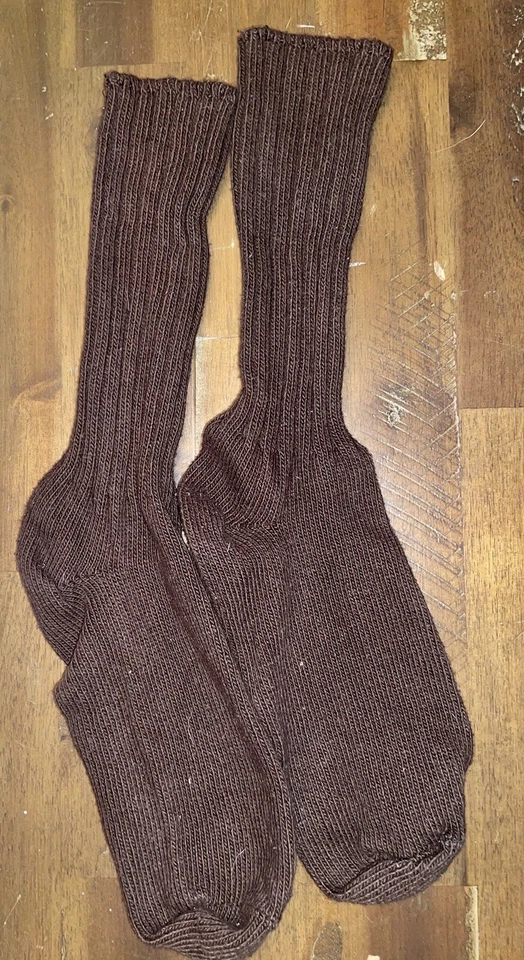 Vintage No Nonsense Women’s Brown Cuff Socks 1993 - Super RARE!!! - Image 3 of 4