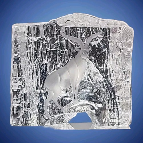 Beautiful Etched Glass Mountain Goat - 4 Pound Paperweight - Picture 2 of 7