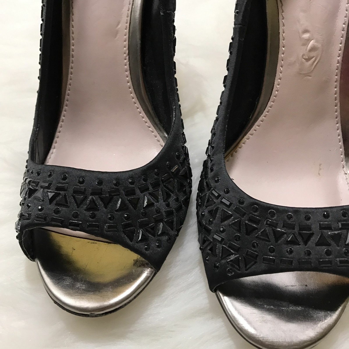 Vince Camuto Women's Kain Dress Pump - Pointed Toe, Snake-Embossed, 4 Inch Wrapped Heel
