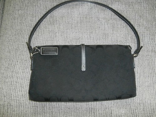 Vintage COACH handbag, definitely authentic ! In great condition - 第 2/4 張圖片