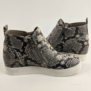 steve madden women's wedgie wedge sneakers