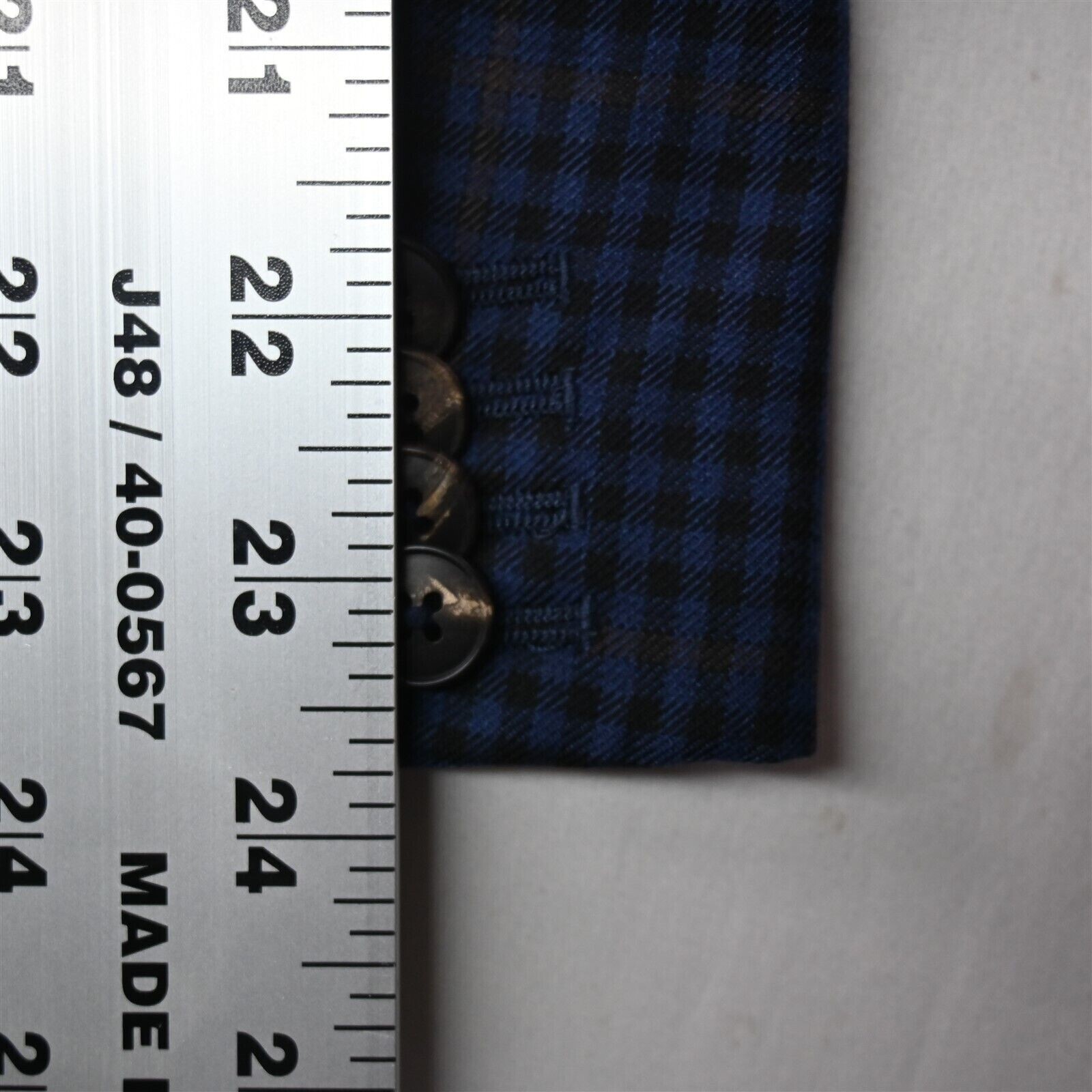 Picture 9 of 12