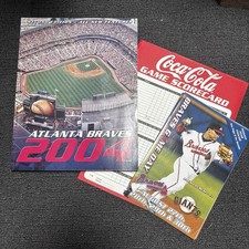 Atlanta Braves Baseball 2004 2nd Edition Magazine Book, Flyers And Scorecard NBL