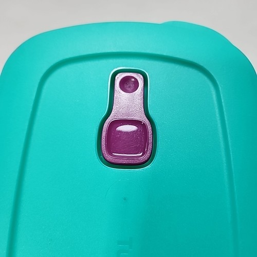 Tupperware Crystal Wave Teal 7366A-6 Replacement Seal Top (LID ONLY) - Picture 3 of 4