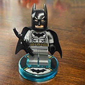 Lego Dimensions 71171  Batman & Batmobile From Starter Pack