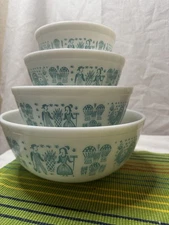 Pyrex Amish Butterprint Mixing Nesting Bowl Set 401 - 404 NICE (B)