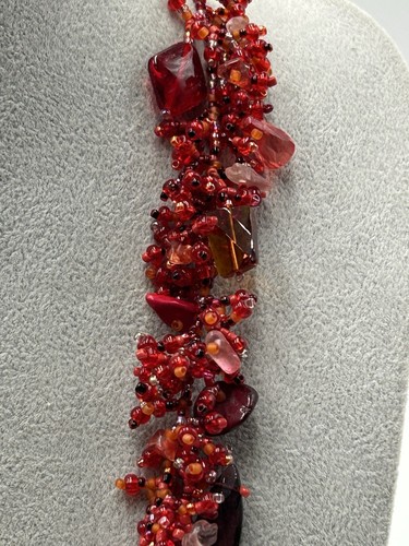 Handcrafted Red Pink Chipped Collar Statement Necklace 17 -20 Inches - Picture 7 of 12