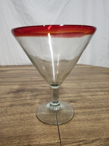 2 mundgeblasene Gläser roter Rand Margarita Cocktailgläser Bubble Glas Kunstglas - Bild 4 von 12
